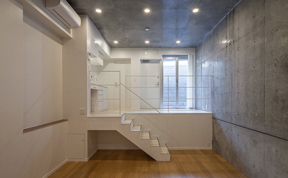 Court Modelia OMOTESANDO ANNEX