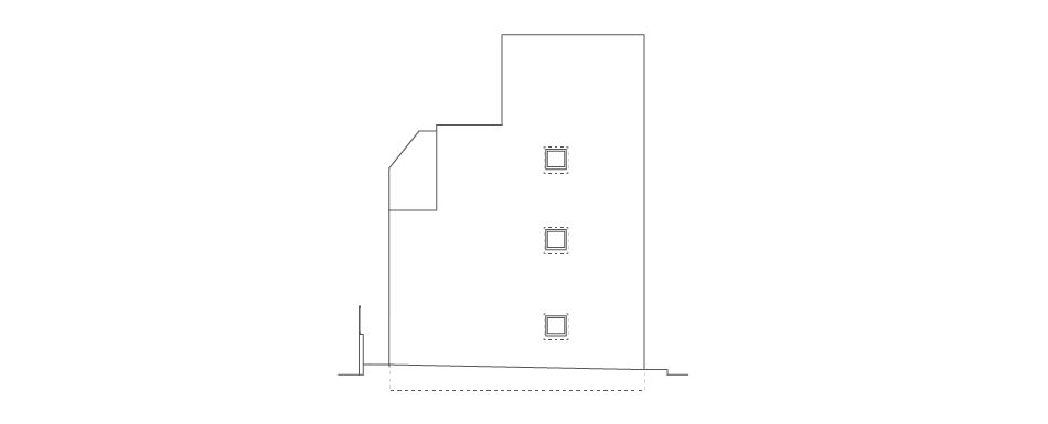 西側立面図